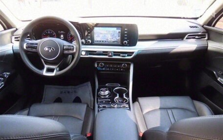 KIA K5, 2022 год, 1 588 200 рублей, 10 фотография