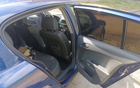 Opel Astra H, 2007 год, 550 000 рублей, 1 фотография