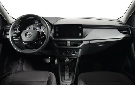 Skoda Rapid II, 2021 год, 1 649 000 рублей, 11 фотография