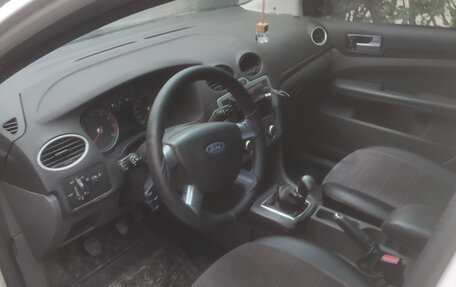 Ford Focus II рестайлинг, 2006 год, 230 000 рублей, 3 фотография