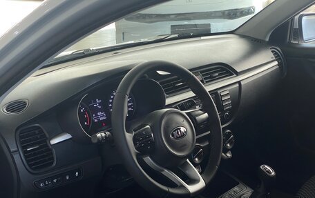 KIA Rio IV, 2018 год, 1 279 000 рублей, 8 фотография