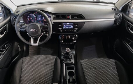 KIA Rio IV, 2018 год, 1 279 000 рублей, 10 фотография
