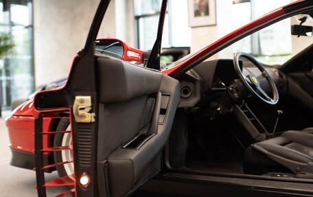 Ferrari Testarossa, 1989 год, 29 750 000 рублей, 23 фотография