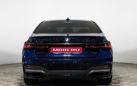 BMW 7 серия, 2019 год, 6 590 000 рублей, 6 фотография