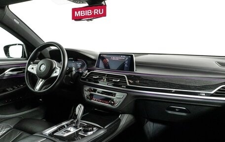 BMW 7 серия, 2019 год, 6 590 000 рублей, 9 фотография