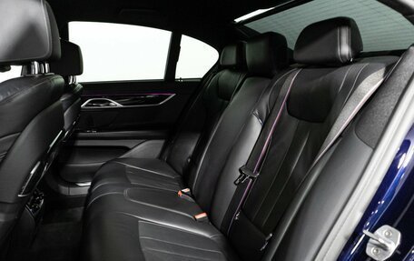 BMW 7 серия, 2019 год, 6 590 000 рублей, 10 фотография
