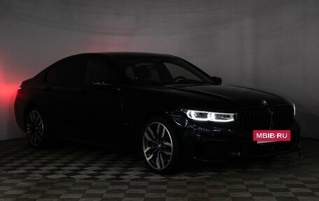 BMW 7 серия, 2019 год, 6 590 000 рублей, 30 фотография