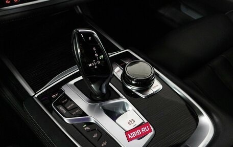 BMW 7 серия, 2019 год, 6 590 000 рублей, 26 фотография