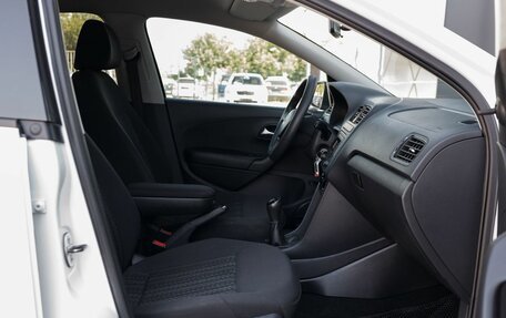 Volkswagen Polo VI (EU Market), 2018 год, 1 017 000 рублей, 18 фотография