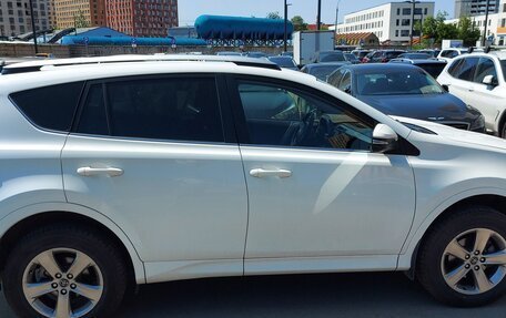 Toyota RAV4, 2015 год, 1 700 000 рублей, 1 фотография