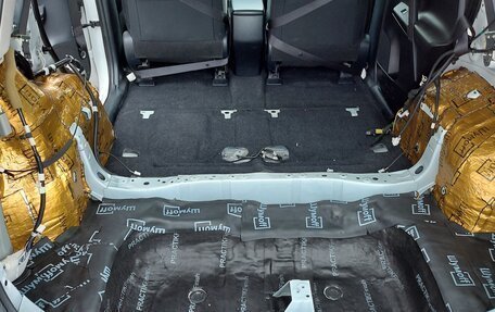 Toyota RAV4, 2015 год, 1 700 000 рублей, 15 фотография