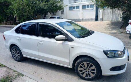 Volkswagen Polo VI (EU Market), 2013 год, 750 000 рублей, 4 фотография