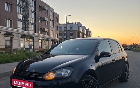 Volkswagen Golf VI, 2011 год, 895 000 рублей, 24 фотография