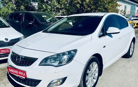 Opel Astra J, 2011 год, 639 000 рублей, 6 фотография