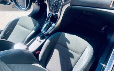 Opel Astra J, 2011 год, 639 000 рублей, 24 фотография