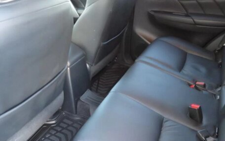 Mitsubishi Pajero Sport III рестайлинг, 2018 год, 3 190 000 рублей, 14 фотография