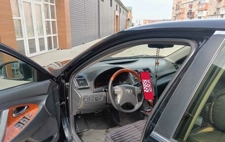 Toyota Camry, 2010 год, 140 000 рублей, 5 фотография
