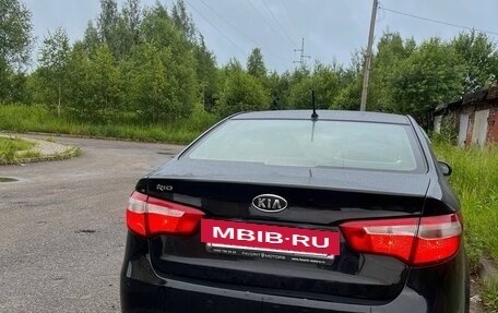 KIA Rio III рестайлинг, 2011 год, 700 000 рублей, 4 фотография