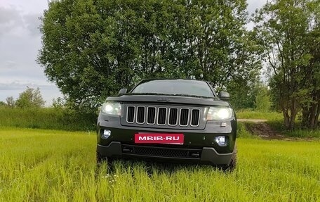 Jeep Grand Cherokee, 2011 год, 1 700 000 рублей, 22 фотография