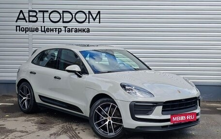 Porsche Macan I рестайлинг, 2022 год, 9 429 571 рублей, 2 фотография