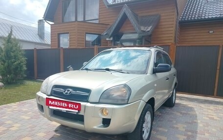 Hyundai Tucson III, 2008 год, 650 000 рублей, 3 фотография