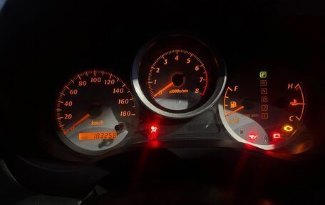 Toyota RAV4, 2004 год, 1 050 000 рублей, 2 фотография
