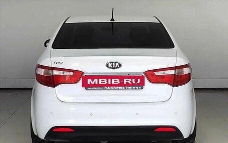 KIA Rio III рестайлинг, 2015 год, 660 000 рублей, 3 фотография