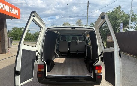 Volkswagen Transporter T4, 2002 год, 1 025 000 рублей, 6 фотография