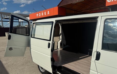 Volkswagen Transporter T4, 2002 год, 1 025 000 рублей, 9 фотография