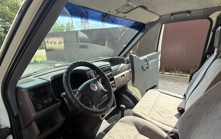 Volkswagen Transporter T4, 2002 год, 1 025 000 рублей, 15 фотография