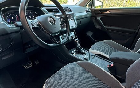 Volkswagen Tiguan II, 2019 год, 2 749 990 рублей, 7 фотография