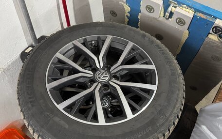 Volkswagen Tiguan II, 2019 год, 2 749 990 рублей, 29 фотография