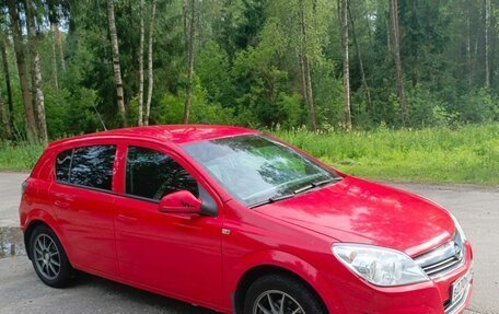 Opel Astra J, 2012 год, 600 000 рублей, 1 фотография