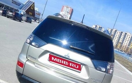 Mitsubishi Outlander III рестайлинг 3, 2008 год, 1 150 000 рублей, 10 фотография