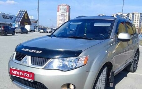 Mitsubishi Outlander III рестайлинг 3, 2008 год, 1 150 000 рублей, 13 фотография