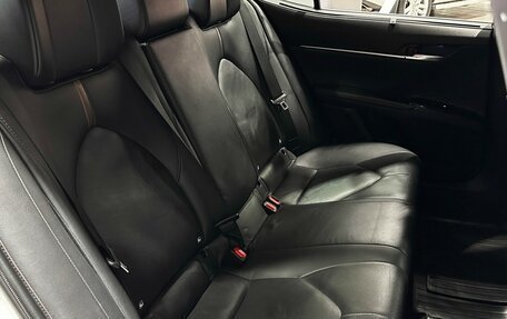Toyota Camry, 2019 год, 3 367 000 рублей, 15 фотография