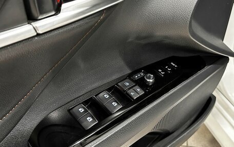 Toyota Camry, 2019 год, 3 367 000 рублей, 18 фотография