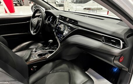 Toyota Camry, 2019 год, 3 367 000 рублей, 17 фотография
