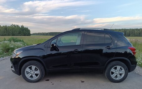 Chevrolet Trax, 2021 год, 1 645 000 рублей, 5 фотография