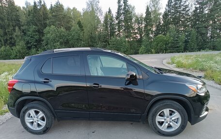 Chevrolet Trax, 2021 год, 1 645 000 рублей, 7 фотография