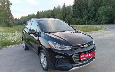 Chevrolet Trax, 2021 год, 1 645 000 рублей, 6 фотография