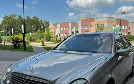 Mercedes-Benz E-Класс, 2002 год, 870 000 рублей, 15 фотография