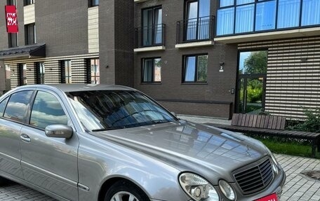 Mercedes-Benz E-Класс, 2002 год, 870 000 рублей, 11 фотография