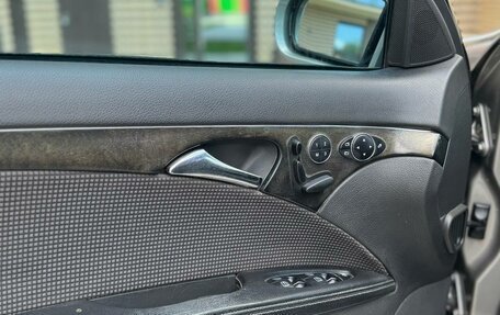 Mercedes-Benz E-Класс, 2002 год, 870 000 рублей, 24 фотография
