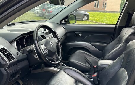 Mitsubishi Outlander III рестайлинг 3, 2007 год, 945 000 рублей, 12 фотография