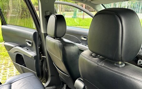Mitsubishi Outlander III рестайлинг 3, 2007 год, 945 000 рублей, 15 фотография