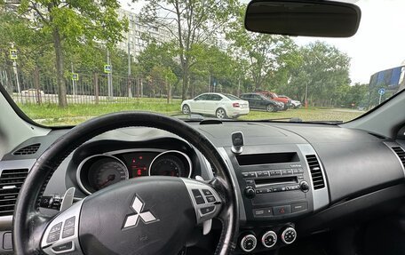 Mitsubishi Outlander III рестайлинг 3, 2007 год, 945 000 рублей, 17 фотография