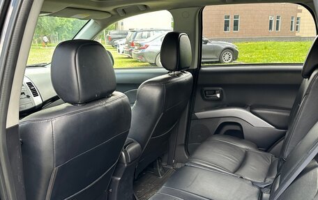 Mitsubishi Outlander III рестайлинг 3, 2007 год, 945 000 рублей, 21 фотография