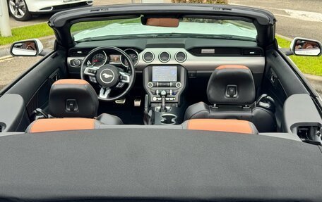 Ford Mustang VI рестайлинг, 2021 год, 3 550 000 рублей, 10 фотография