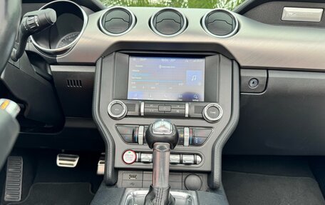 Ford Mustang VI рестайлинг, 2021 год, 3 550 000 рублей, 13 фотография